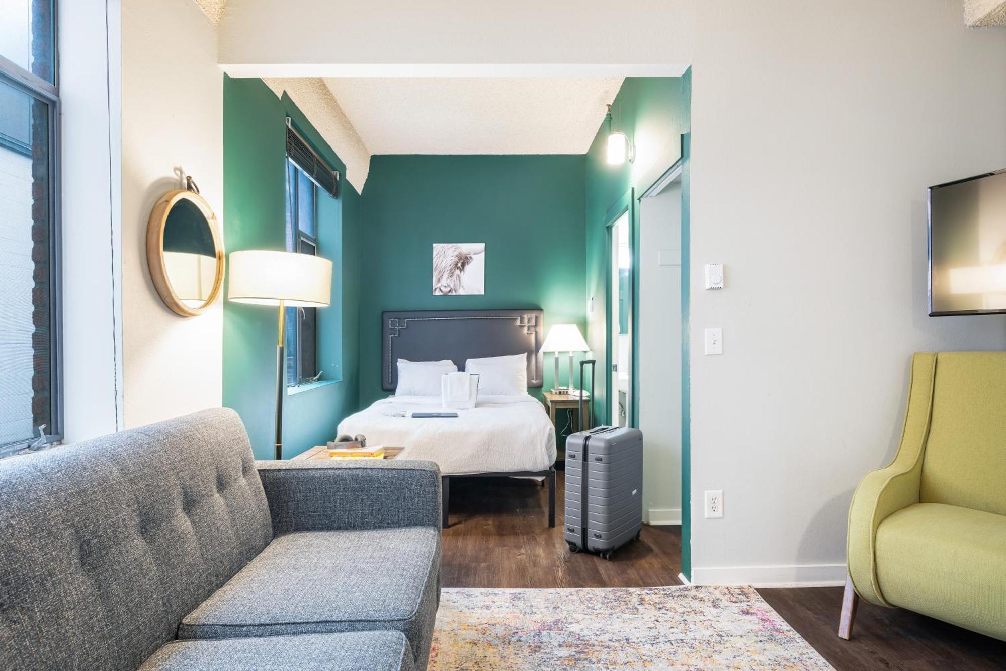 Oxford Apartment By At Mine Hospitality Seattle Buitenkant foto