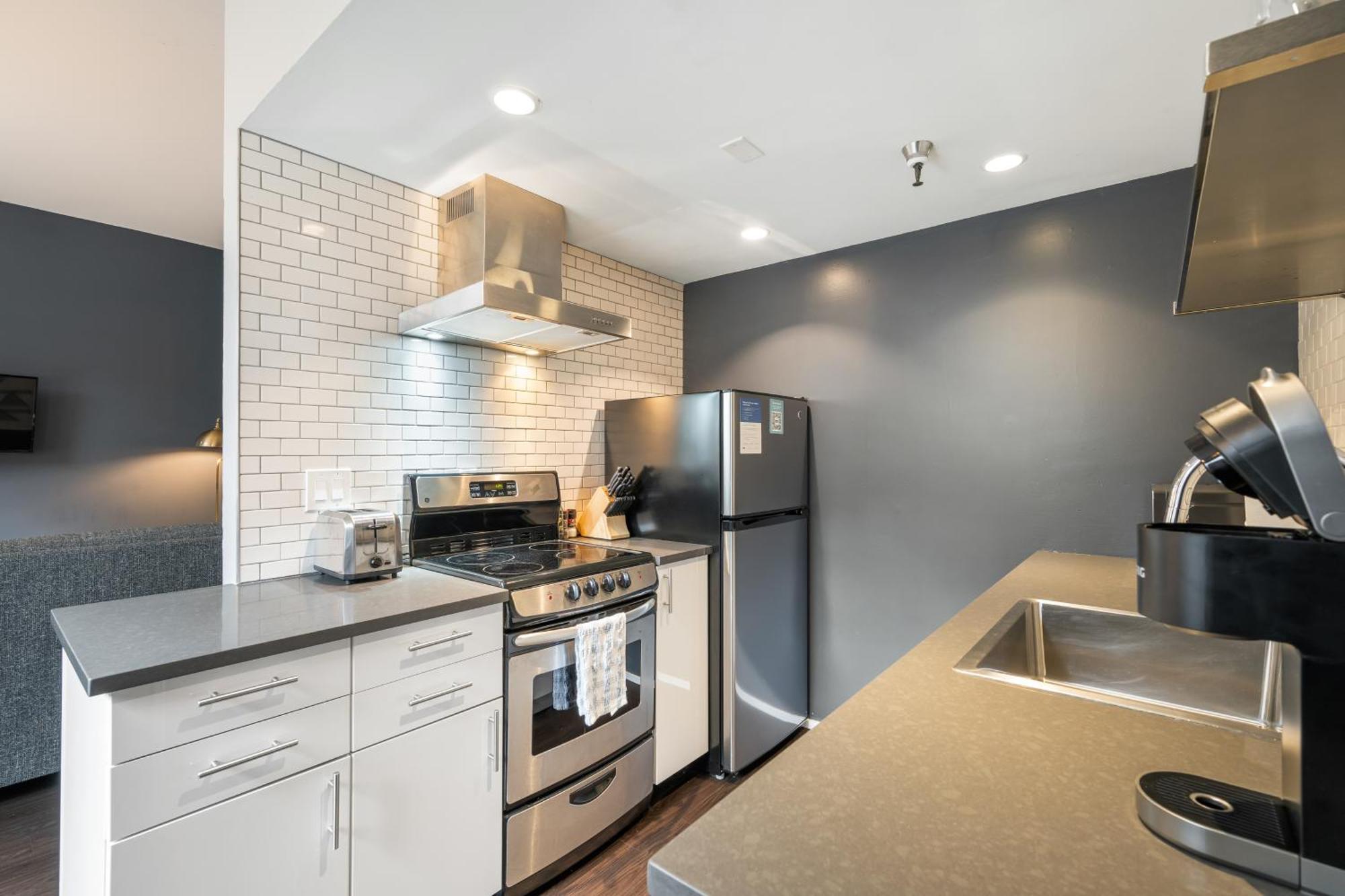 Oxford Apartment By At Mine Hospitality Seattle Buitenkant foto