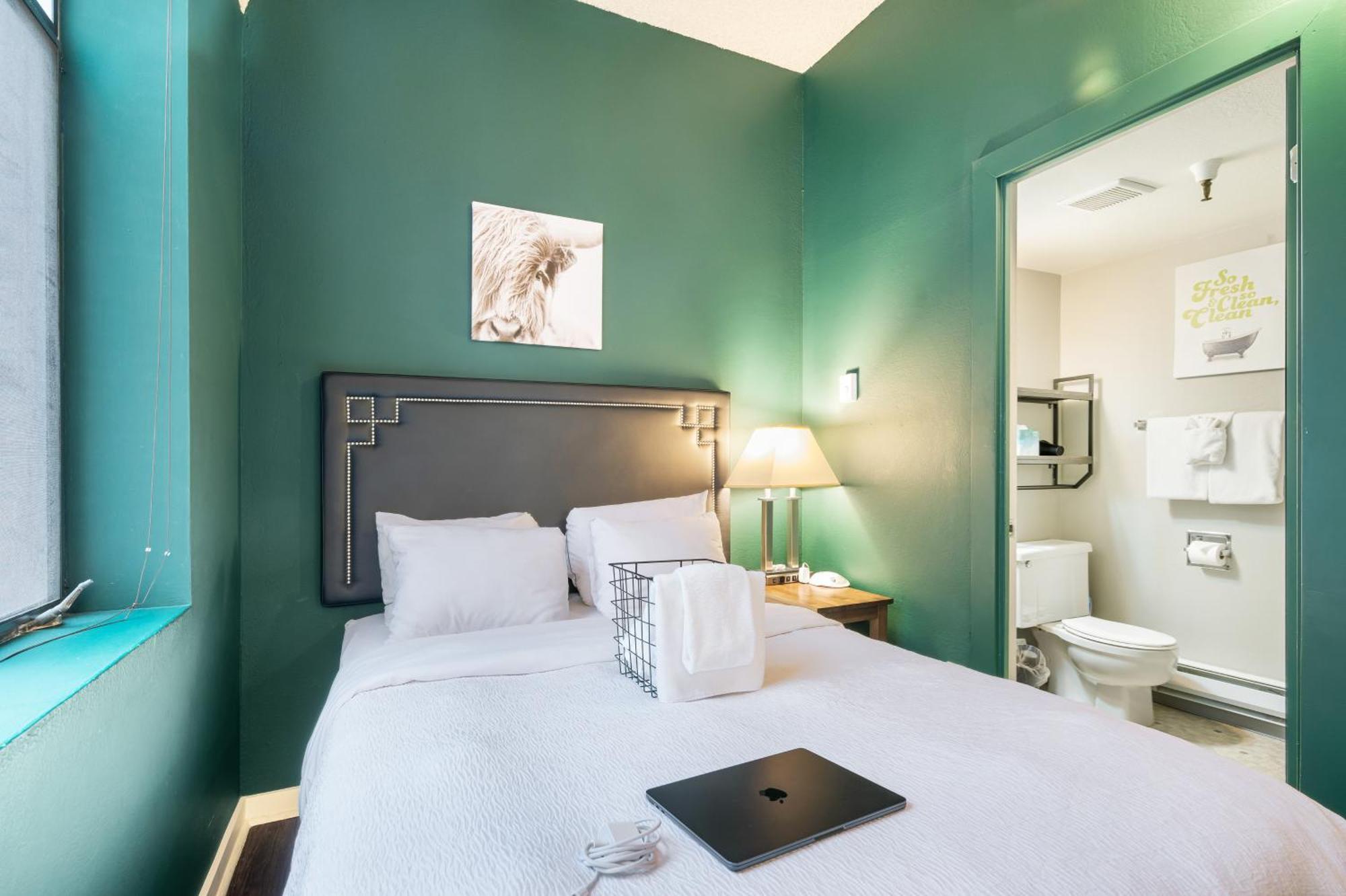 Oxford Apartment By At Mine Hospitality Seattle Buitenkant foto