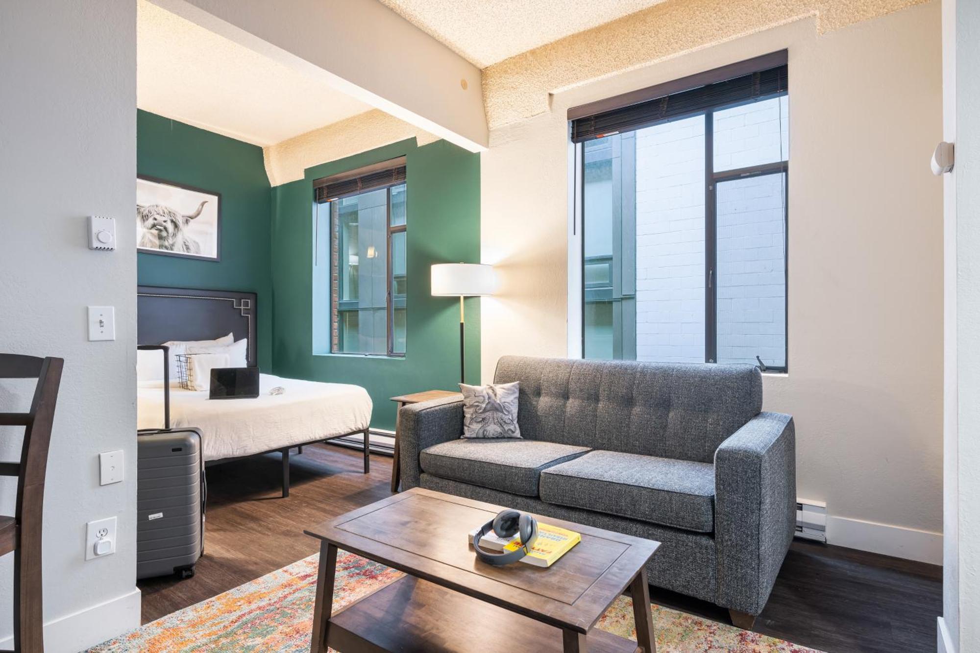 Oxford Apartment By At Mine Hospitality Seattle Buitenkant foto
